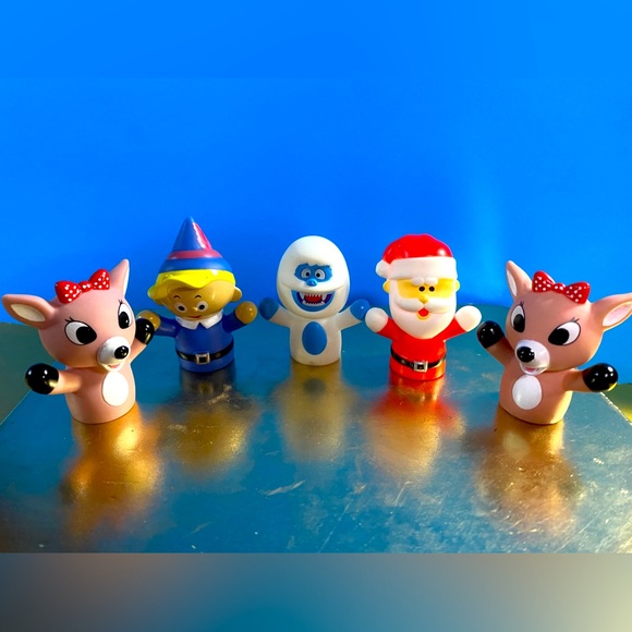 RUDOLPH THE RED NOSED REINDEER 2019 HOLIDAY FINGER PUPPETS 5 - Picture 1 of 11